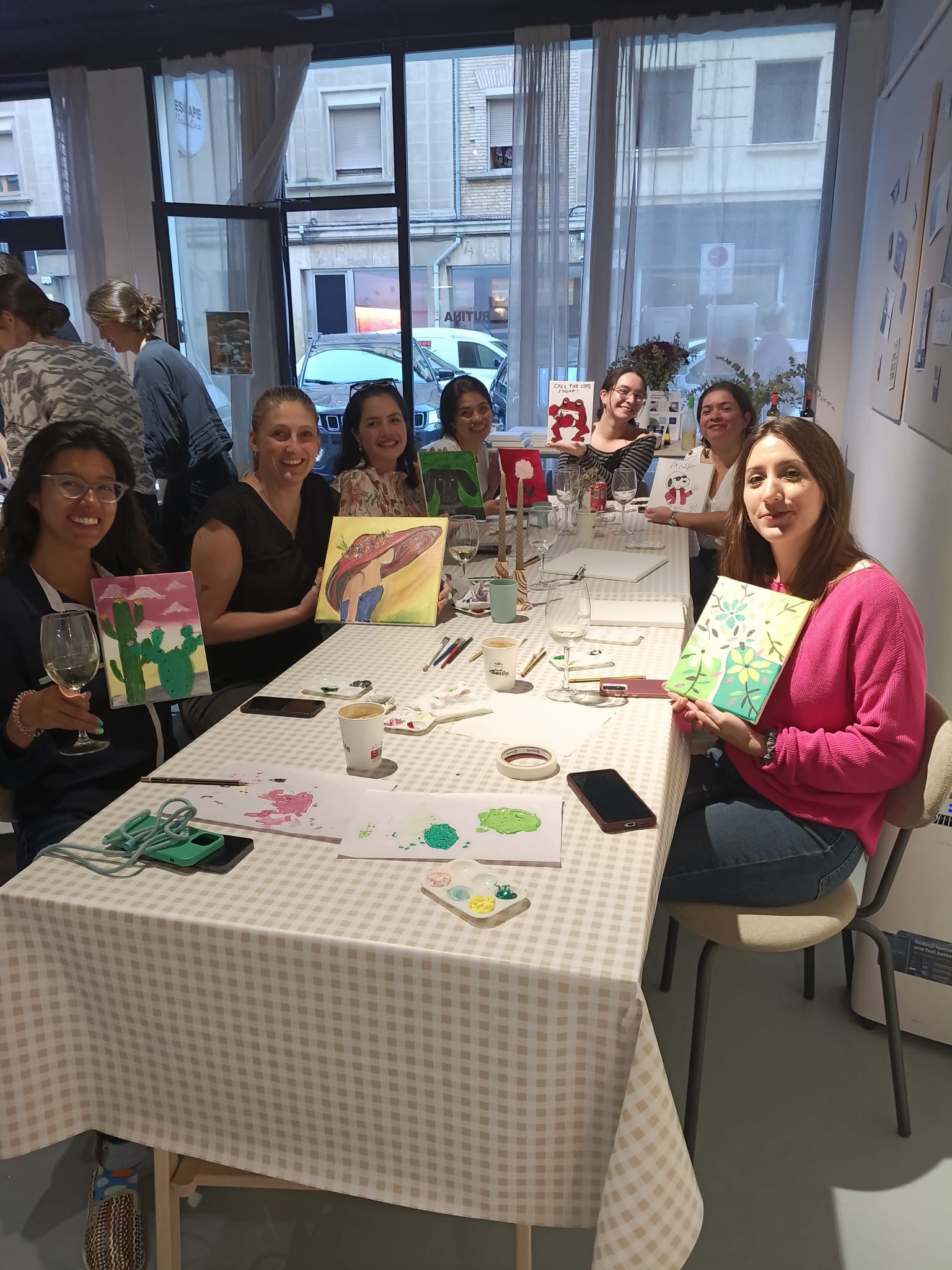 Taller de wine & paint - Imagen 6